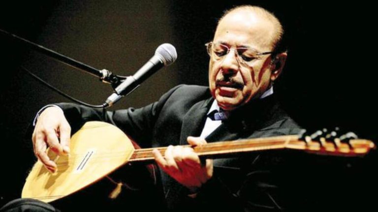 Neşet Ertaş Sen Beni Gülünce Mutlumu Sandın Sözleri